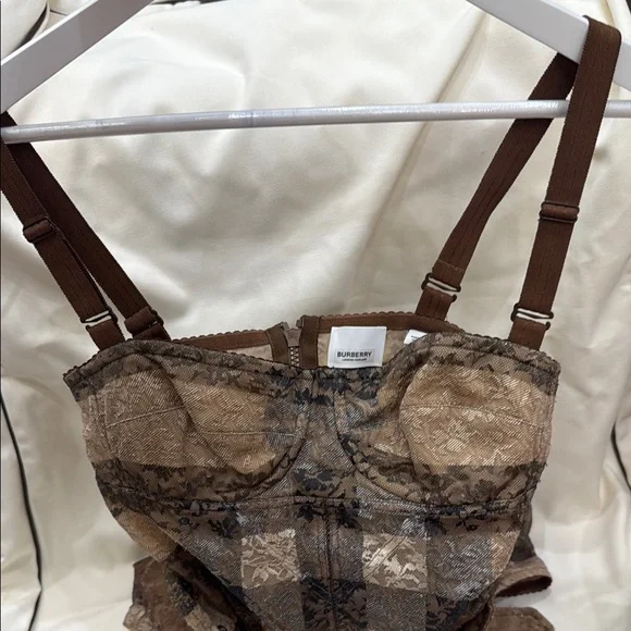 Burberry Brown and Black Lace Bustier dress - Picture 4 of 16